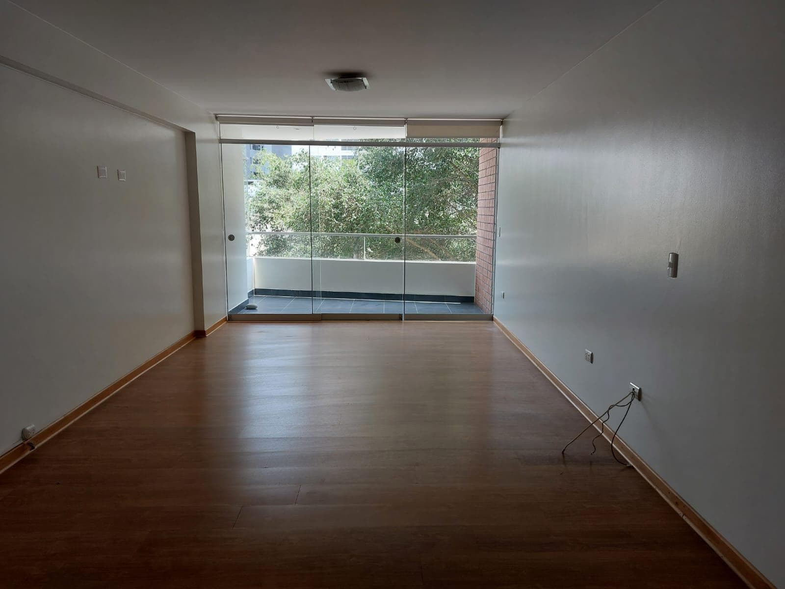 Departamento en alquiler limite San Isidro 2 cocheras - 1