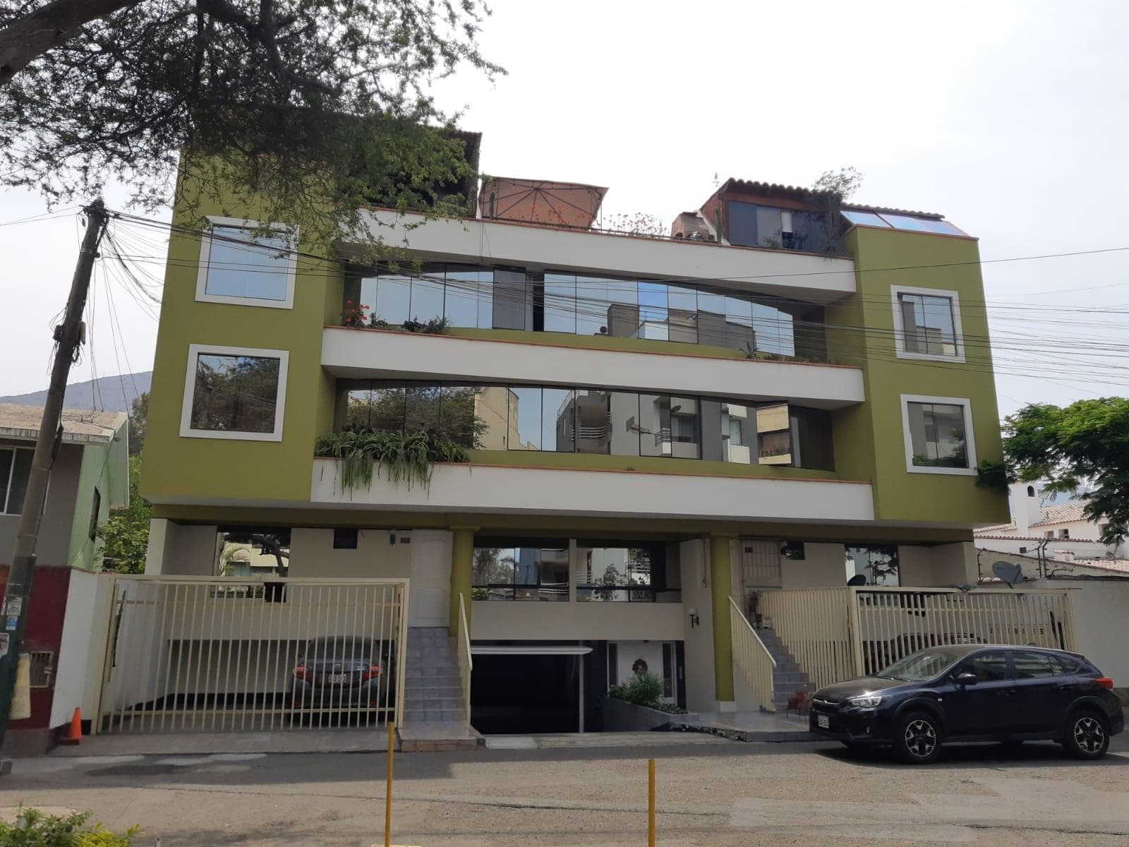 Departamento a precio de ocasión cerca a la U de Lima y UPC - 1