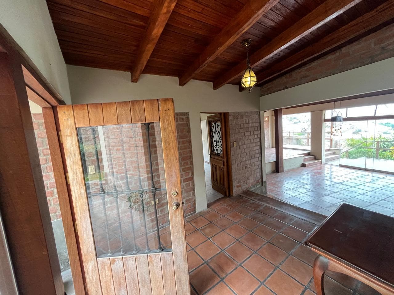 VENDO CASA CON VISTA LA CIUDAD DE 500 MT EN CASUARINAS - SANTIAGO DE SURCO - 1