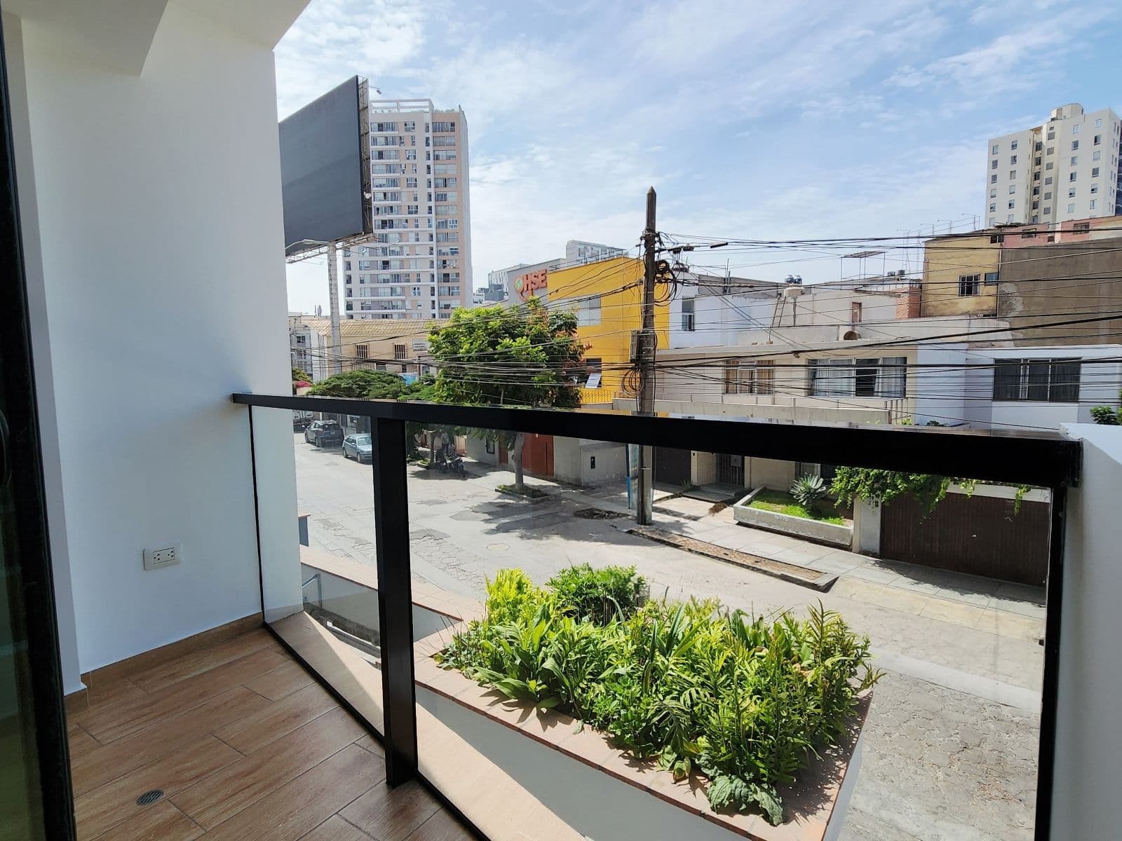 DUPLEX! VISTA CALLE | BALCÓN | ASCENSOR DIRECTO | COCINA EQUIPADA - 1