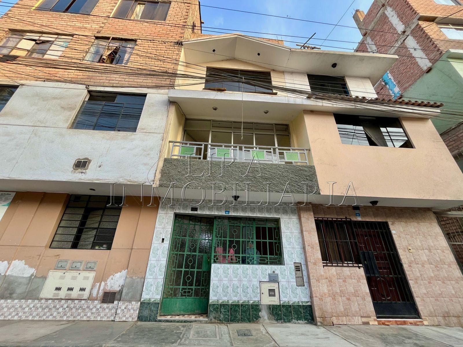 Casa de 3 Pisos en alquiler - 1