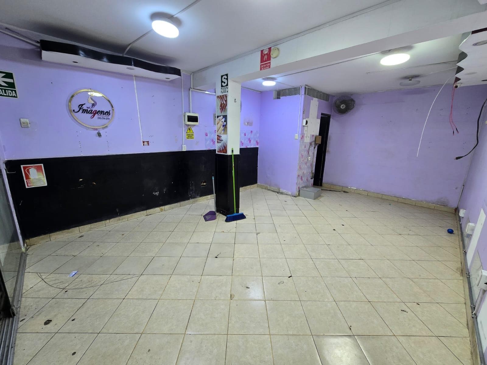 ALQUILO LOCAL COMERCIAL CERCA A OVALO SANTA ANITA - 1