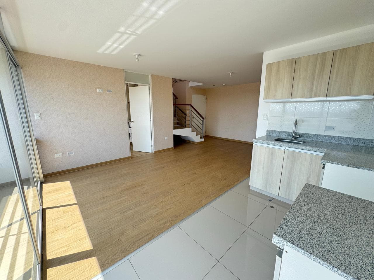HERMOSO DÚPLEX DE ESTRENO EN PUEBLO LIBRE – ENTREGA INMEDIATA - 1