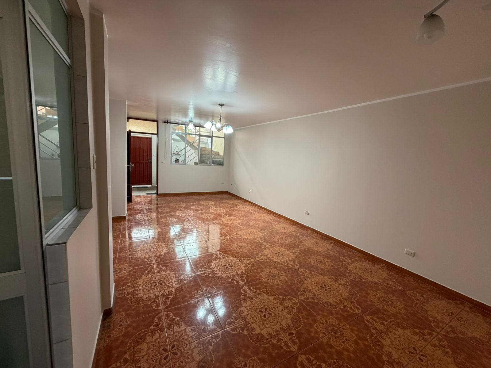 Departamento-Primer piso - 1