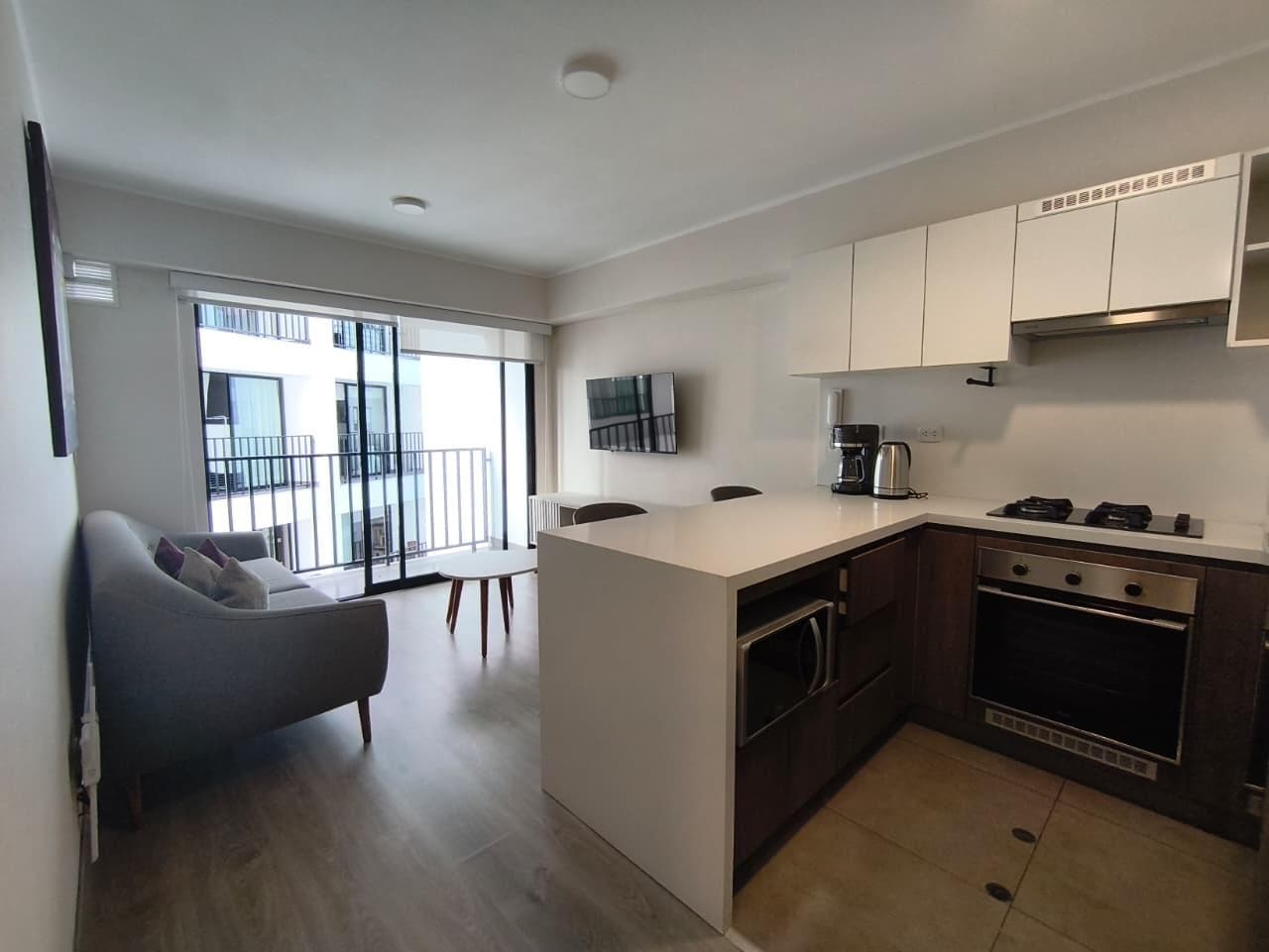 Depa• San Isidro• 48 Mtr2 • 1 Dorm. con Baño • Balcón•Amoblado - 1