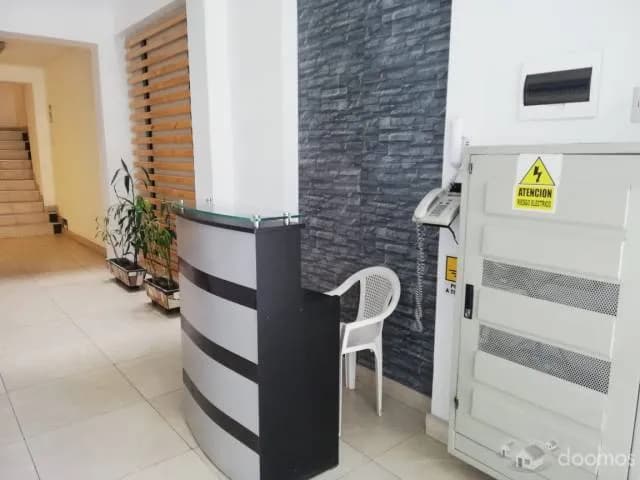 oficina premium de 84 m2 y con gran iluminacion cerca a la Rambla de la av Brasil - 1