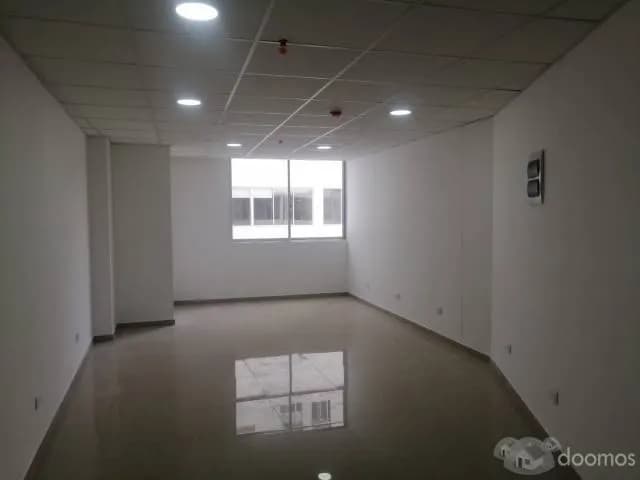 ALQUILER DE LOCAL TIPO OFICINA O CONSULTORIO EN EDIFICIO NUEVO DE ESTRENO - 1