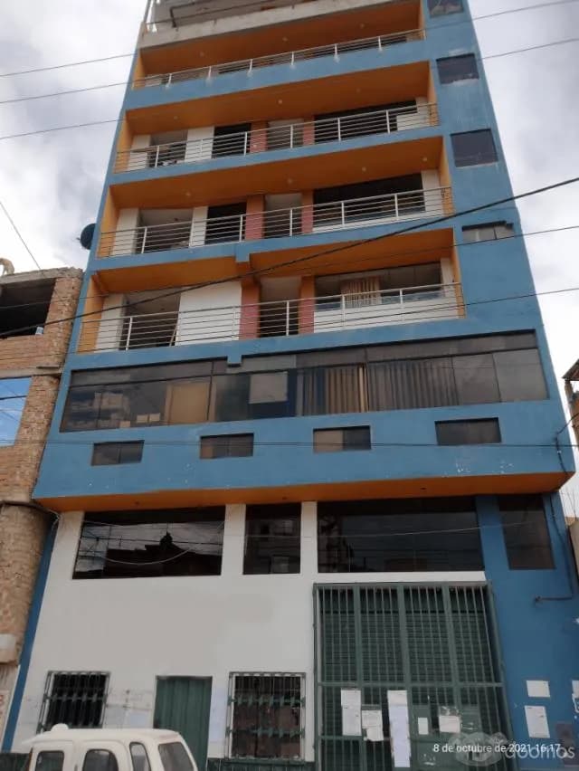 ALQUILO EDIFICIO IDEAL PARA OFICINAS - 1