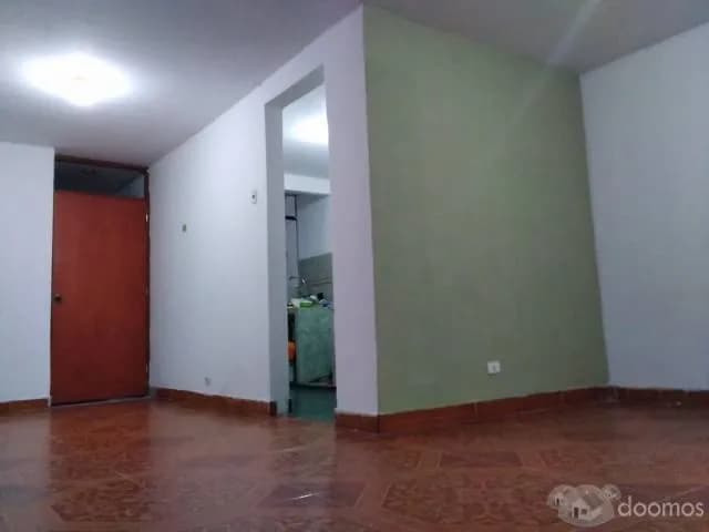 REMATE CASA 3 Pisos A PRECIO DE DEPARTAMENTO, SAN JUAN DE MIRAFLORES- LIMA  VENTA DE CASA 3 PISOS POR VIAJE!! - 1