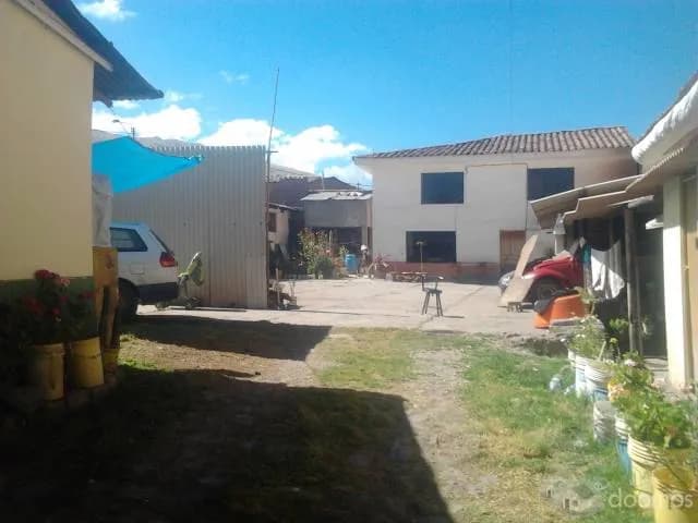 VENDO CASA COMO TERRENO - 1