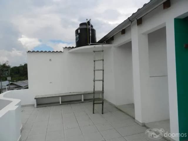 VENTA CASA HABITACIÓN - 2