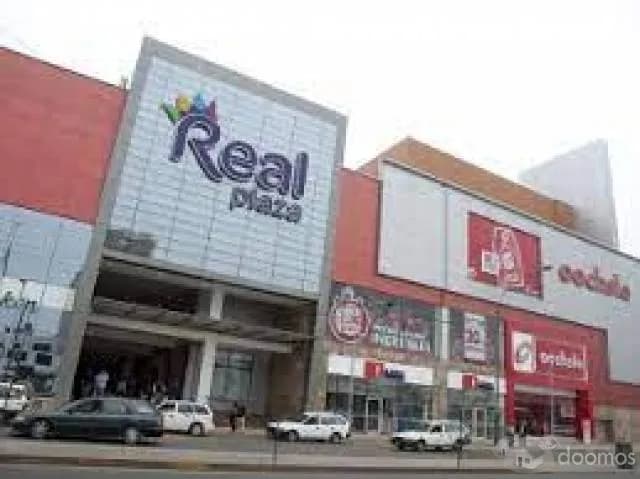 Venta Local Comercial  Frente a REAL PLAZA PRIMAVERA 250 m2 Surquillo - 1