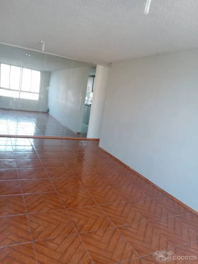 Vendo departamento en el Condominio Los Parques de San Gabriel, en la 1 etapa ,primeras torres ,frente a parque ,en octavo piso con ascensor - 2