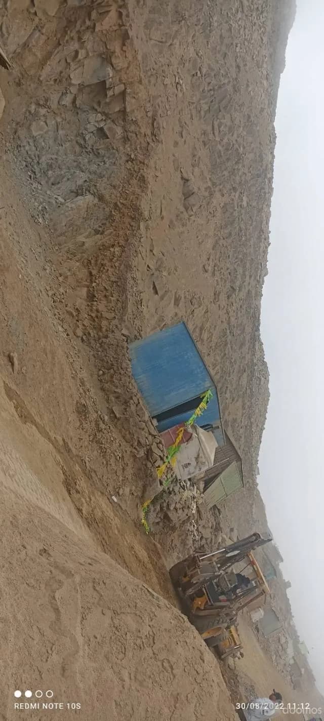 Venta de lotes de 120m2 ,en avenida. - 1