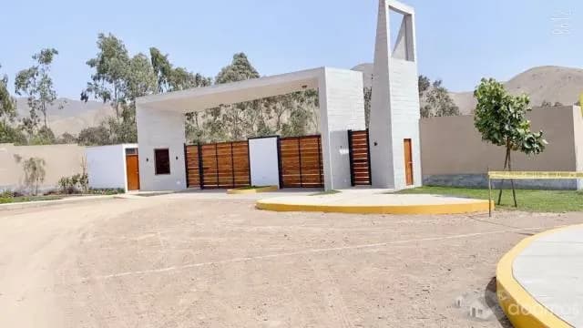 venta de terreno en el CONDOMINO EL PRADO LOS PORTALES - 1