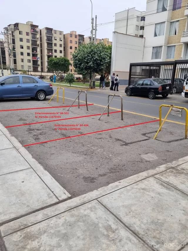Son 3 estacionamientos se están rematando cada estacionamiento S/. 20,000 mil soles - 2
