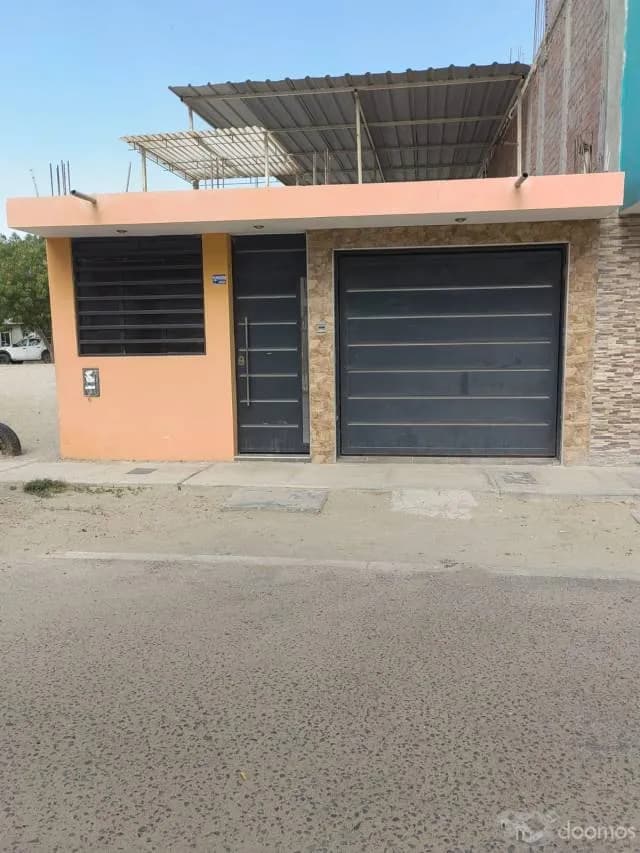 ALQUILER DE CASA EN EXCELENTE UBICACIÓN - 1