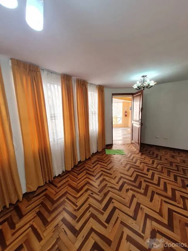 VENTA DE DEPARTAMENTO EN PLENO CENTRO DE  CHICLAYO, SEMIAMOBLADO - 2