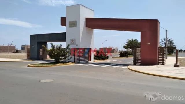 Venta De Terreno En Chilca Dentro De Condominio De Los Portales "Alameda Lima Sur Ii Etapa". - 1