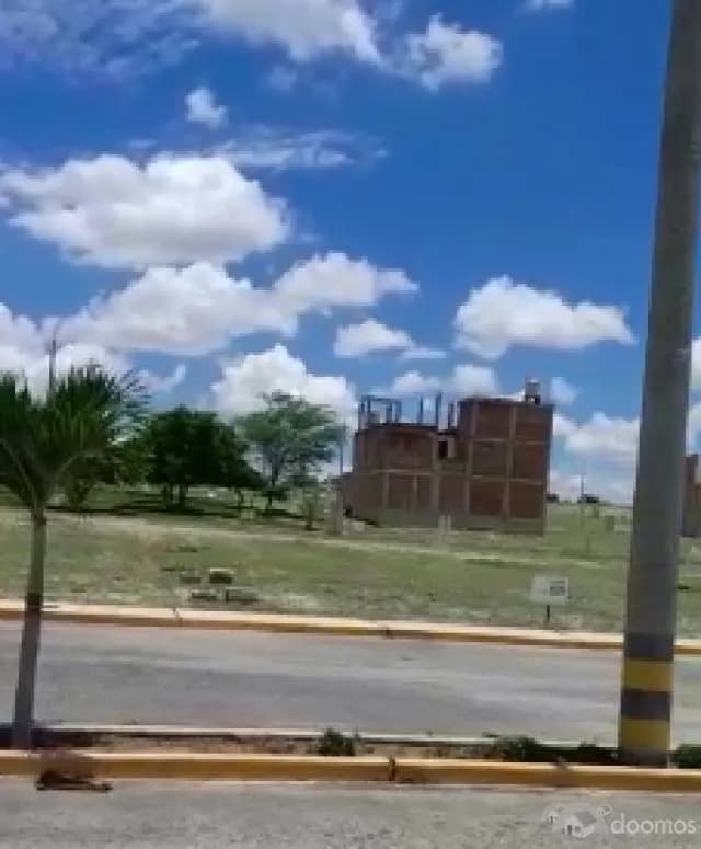 TERRENO EN URBANIZACIÓN COLINAS DE PIURA - 1