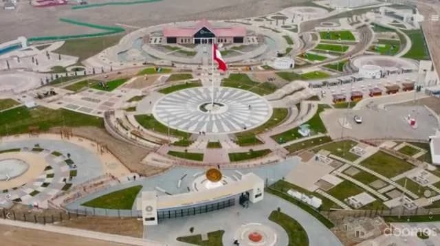 SE VENDE TERRENO COMERCIAL EN ESQUINA C/ TITULO 200 M2 – 65 000MIL DOLARES (NEGOCIABLES) – TRATO DIRECTO - 1