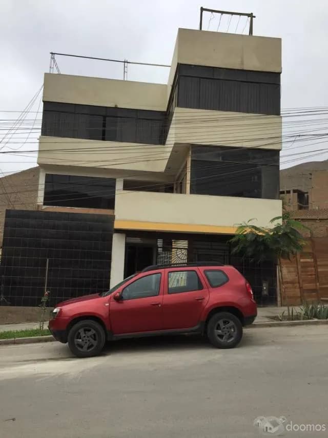 INMUEBLE INCLUYE 4 DEPARTAMENTOS Y CASA - 1