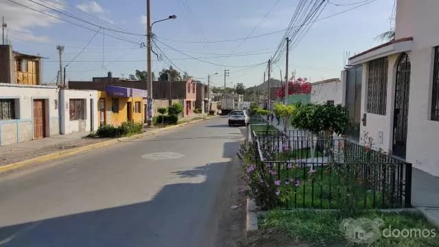 Venta Casa Como Terreno Cerca Panamericana Universidad San Juan Bautista Ica - 1