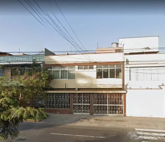 Casa como Terreno 250 m² Santa Catalina - 1