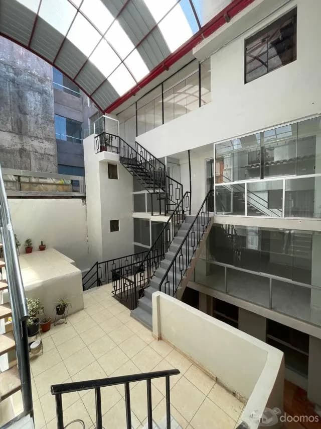 Oficinas y Tiendas Comerciales Zenzu - 1