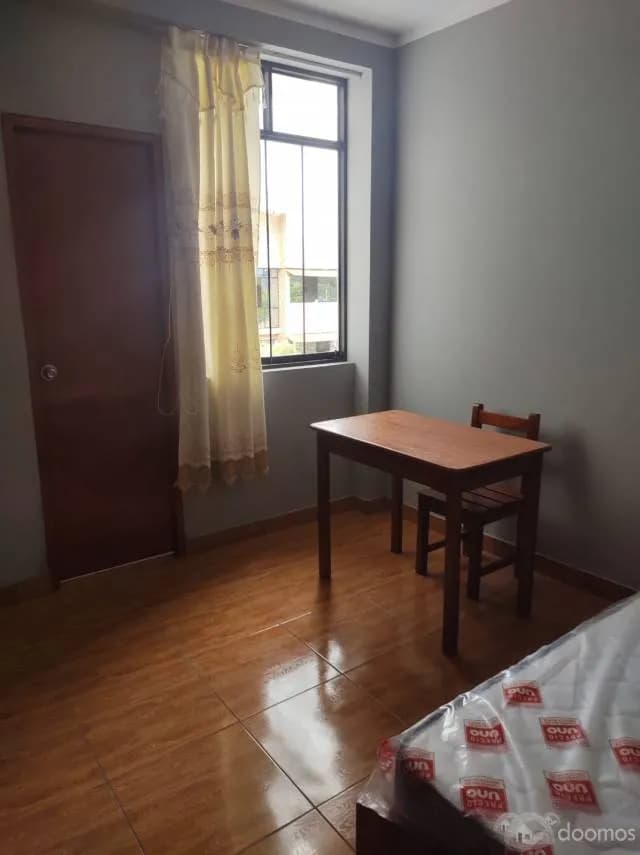 SE ALQUILA HABITACIONES AMOBLADAS EN TARAPOTO. 999044992 - 1