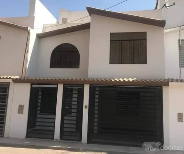 VENTA casa en Samegua Moquegua Jardines de Villa - 1