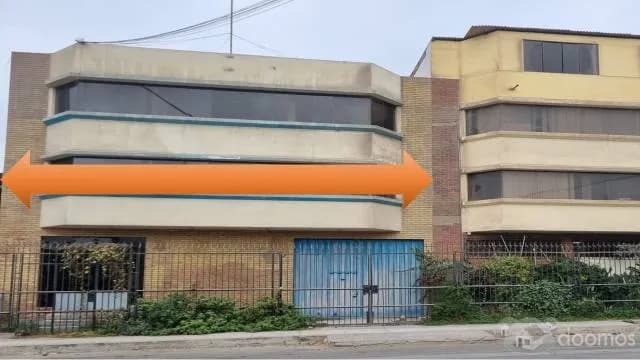 ALQUILER DE ALMACEN MAS OFICINAS ADMINISTRATIVAS FRENTE AL AEROPUERTO JORGE CHAVEZ - 1