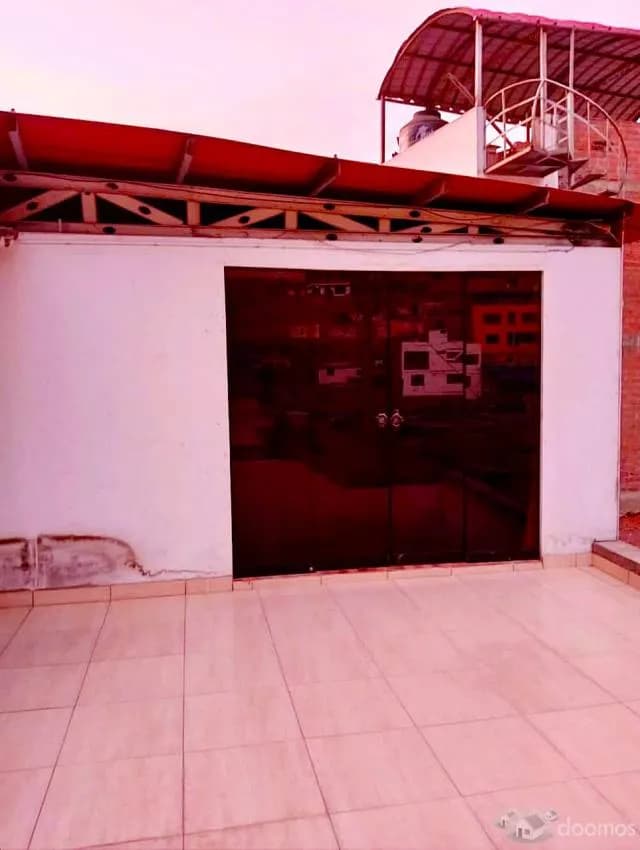 VENTA DE CASA EN INDEPENDENCIA CERCA A MEGAPLAZA - 1