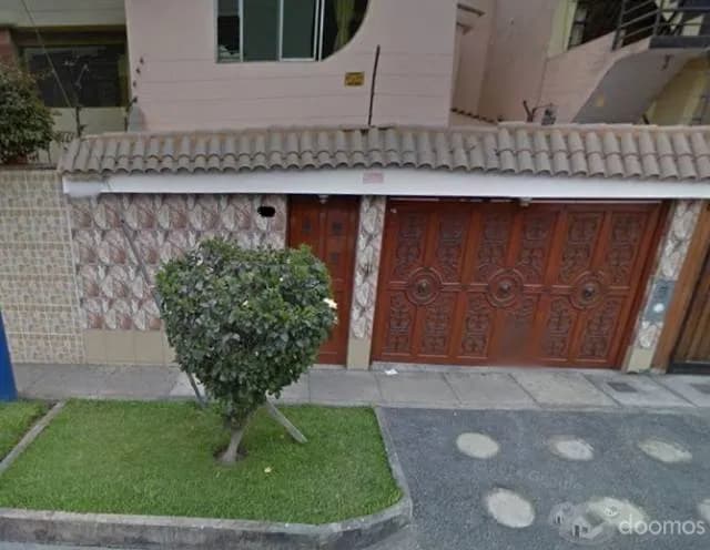 BAJO DE PRECIO!! Vendo Casa en la mejor zona de Salamanca - 1