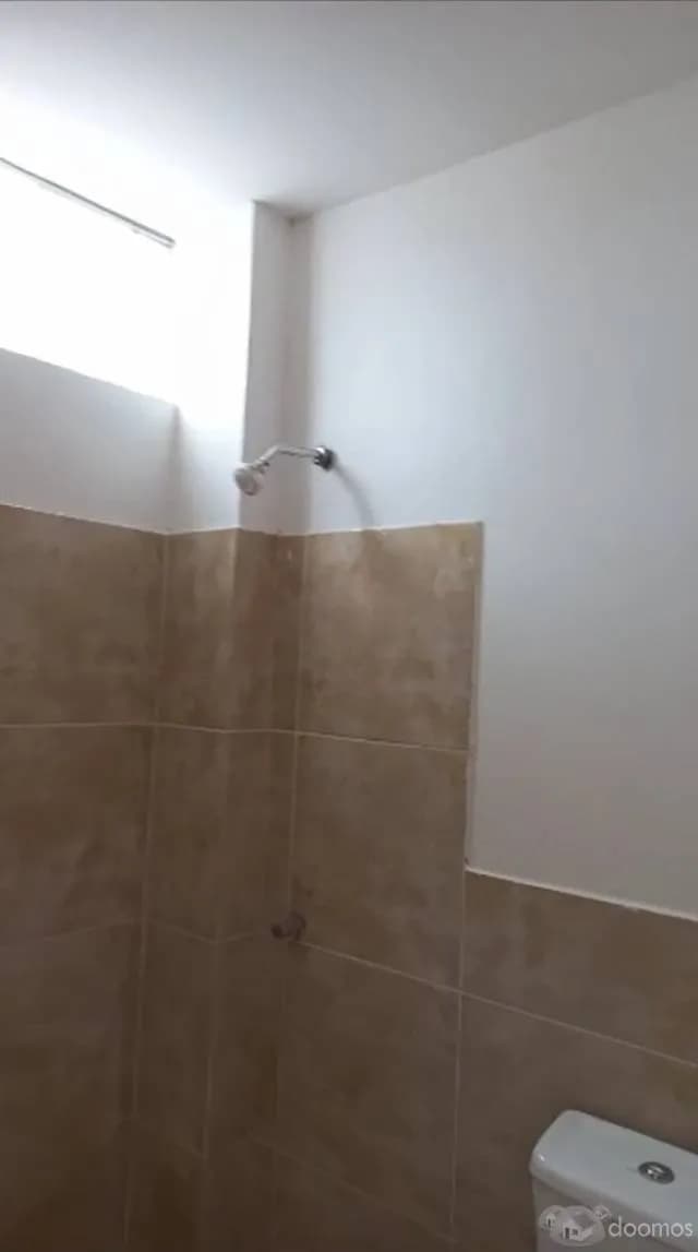 Se alquila casa 2 habitaciones chincha - 2