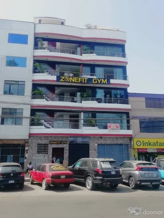 Local comercial en Surco - 1