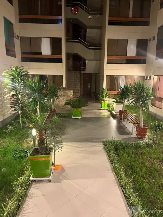 OCASIÓN - VENTA DEPARTAMENTO 5TO PISO - CON REPOSTEROS Y CLOSET - 1