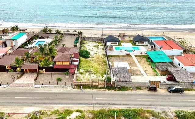 Hermoso terreno de Playa en  Venta - 1