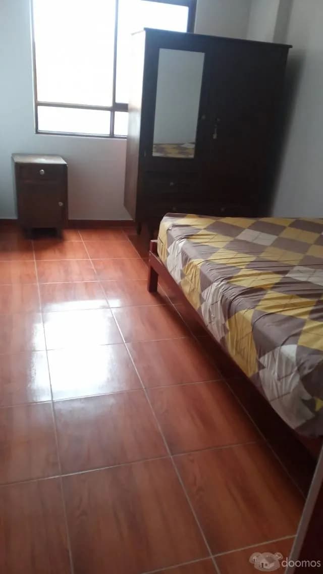 50 M2 aprox 850 incluya solo agua y cable, depart con cocina sala dormitorio comedor, lavandería,en la erraza, agua caliente - 1