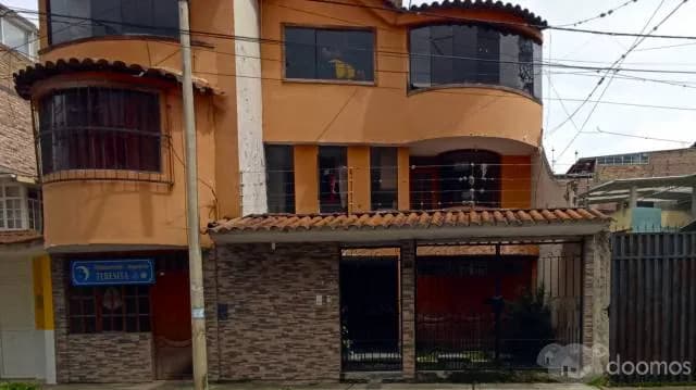 CASA EN ALQUILER - 1