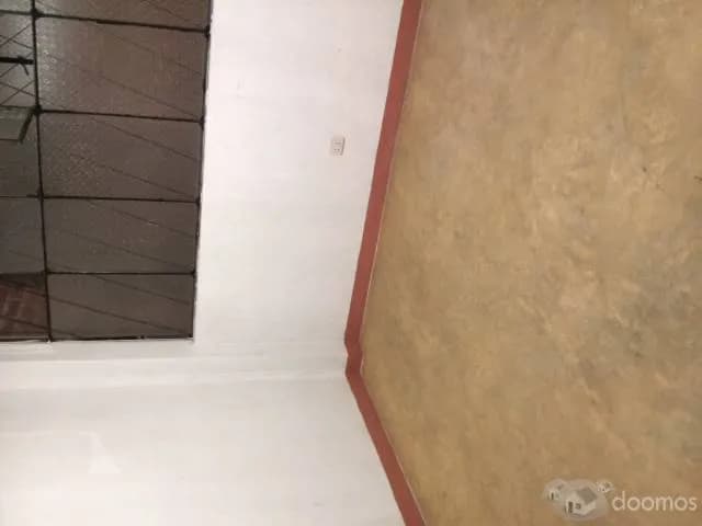 Alquilo habitación con baño propio - 1
