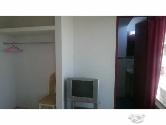 Alquilo habitaciones amobladas en el Centro de Chepén - La Libertad - 1