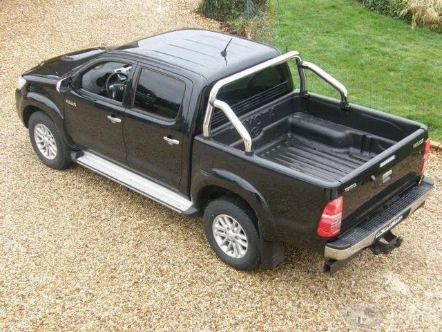 TOYOTA HILUX D-4D de 171 LEGEND III DOBLE CAB BVA Versión: III 171  D-4D DOBLE CAB LEGEND BVA - 1