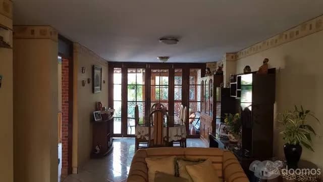 ALQUILO CASA AMOBLADA - 2