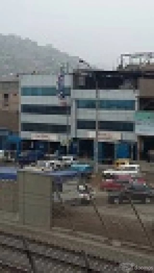 LOCAL COMERCIAL, AT. 600 M², AC. 2100 M², AV LOS HEROES CDRA 12, SAN JUAN DE MIRAFLORES - 1