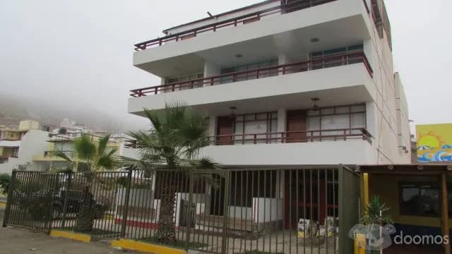 REMATO DEPARTAMENTO EN ZONA RESIDENCIAL DE NAPLO - 1