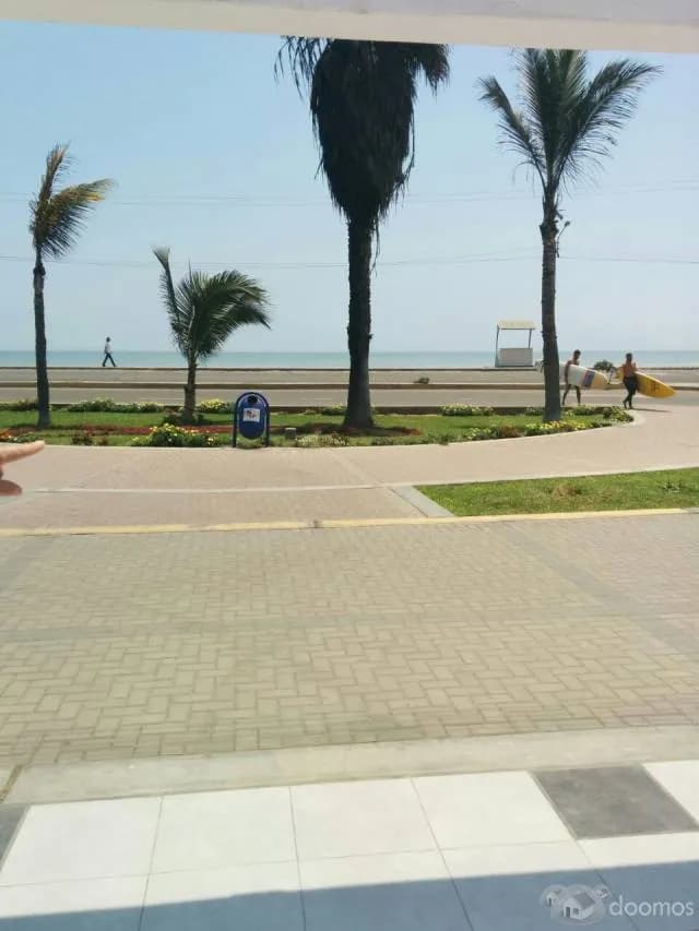 Vendo Hostal ubicado en la ciudad de Trujillo, Huanchaco - Peru - 1