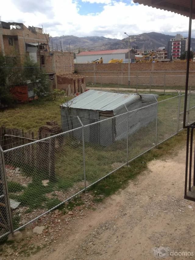 Alquilo terreno comercial Cajamarca (esquina) a 50m Via Evitamiento Sur - 1