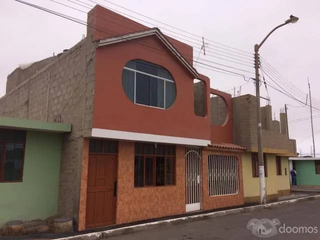 Venta de Casa Totalmente Saneada - 1