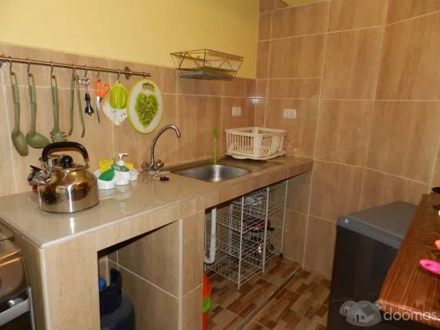 fantástica casa con jardin y patio en el barrio histórico San Blas para 6 u 8 personas apropiado para una ONG - 2